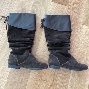 Sofft slouch brown leather and suede boots. Size 7